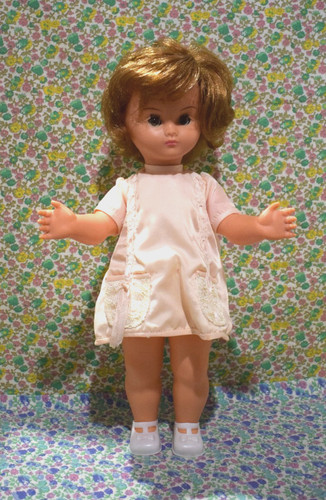 Bella poupée avec robe - poupée,