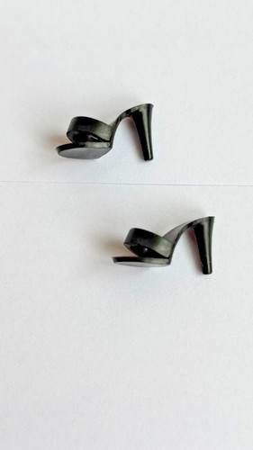 Paire chaussures escarpins - de,