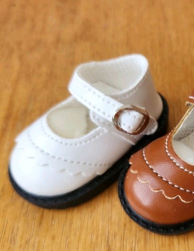 Chaussures babies blanche - chaussures,